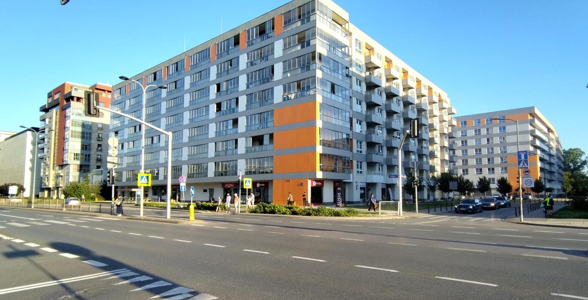 Cybernetyki 15 Garaz By Perfect Apart Apartament Warszawa
